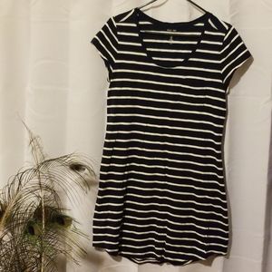 Gap Easy Tee Pocket Striped Dress Size M